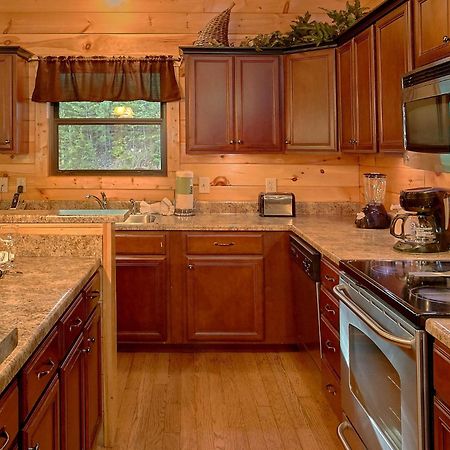 Four Seasons Holiday Home Gatlinburg Exterior foto